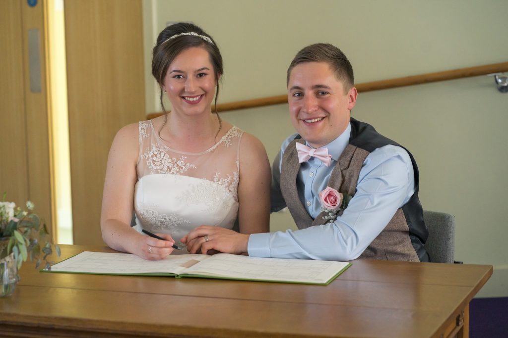 East Kent Wedding - Queens Road Baptist Church